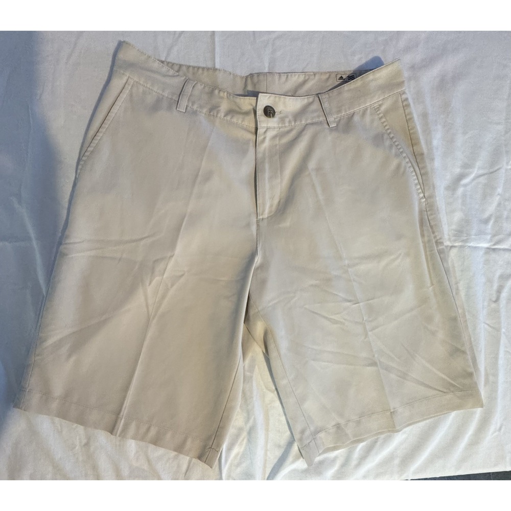 Adidas ClimaLite Golf Shorts Mens 32 Beige Performance Flat Front Casual